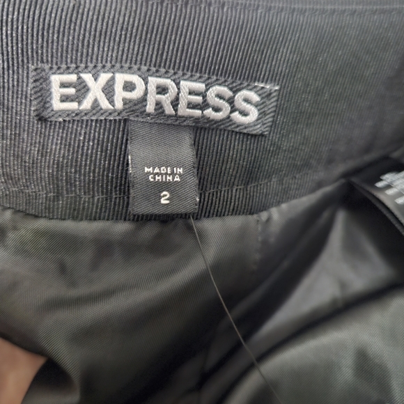 Express Black Midi Full Circle Fit&Flare Skirt W/Sheer Lace Panel Hem Size 2 NWT - Picture 3 of 10